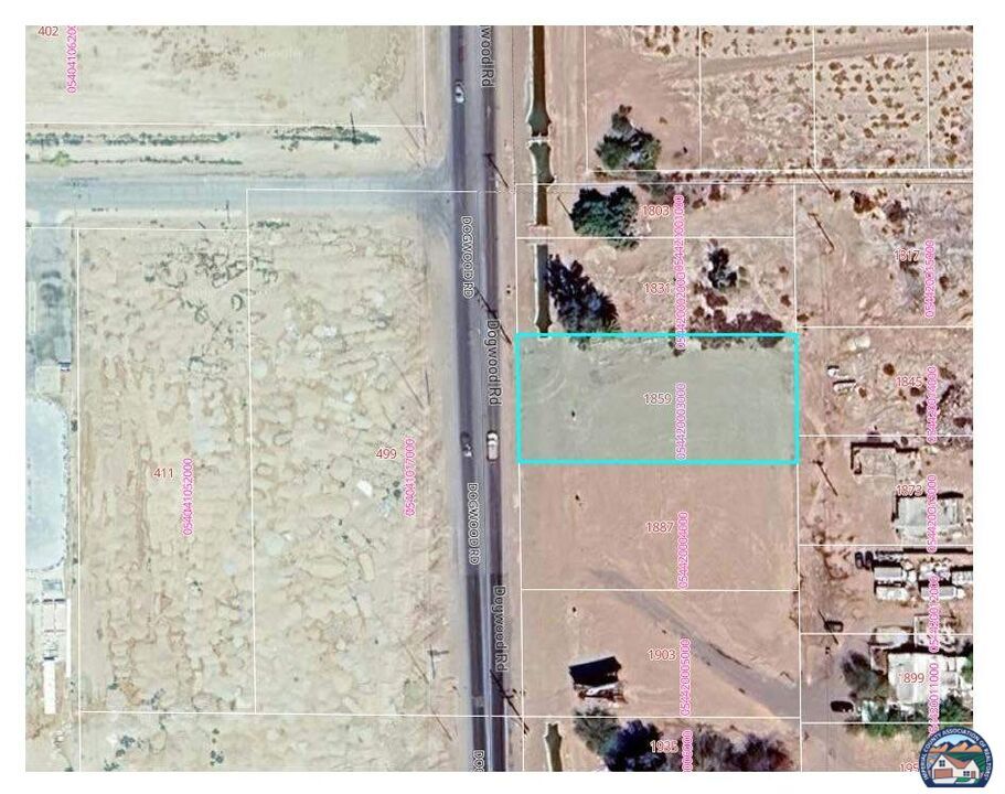 Property Photo: 1859 S Dogwood Rd CA 92243