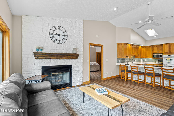 Property Photo: 1691 Cove Pointe Rd TN 37766