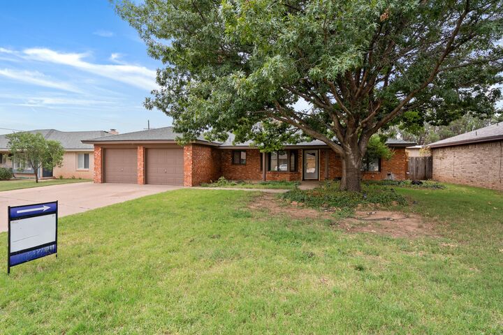 Property Photo: 4403 78th Street TX 79424