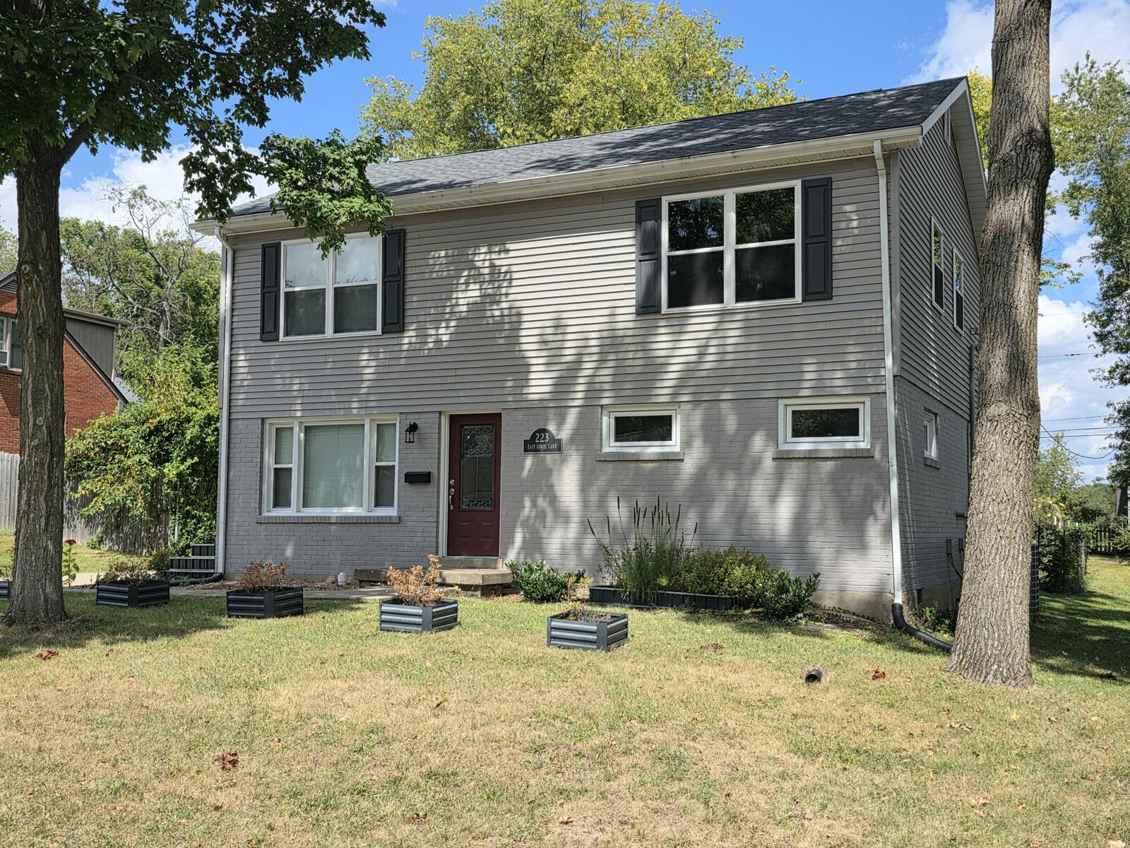 Property Photo: 223 E Lowry Lane KY 40503