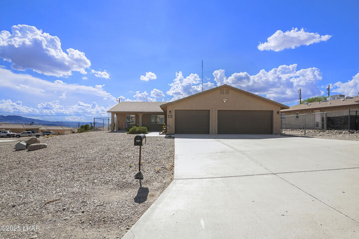 131 Opossum Dr  Lake Havasu City AZ 86404 photo