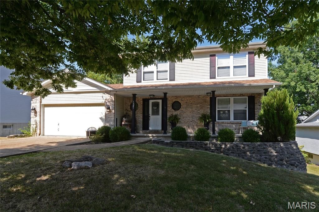 Property Photo:  1525 Prehistoric Hill Drive  MO 63052 