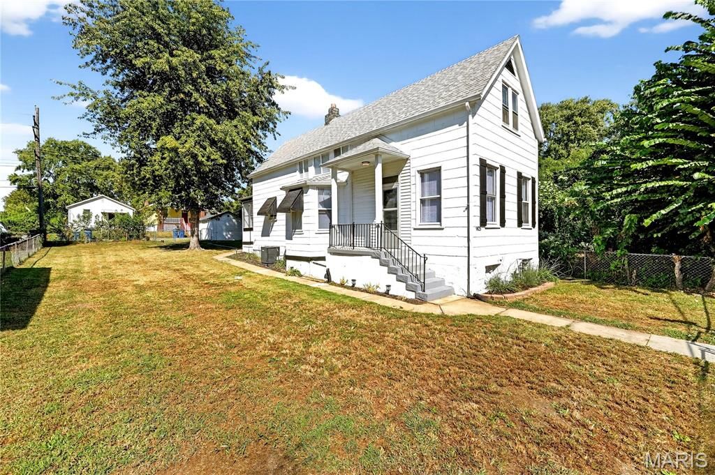 Property Photo: 9825 Linn Avenue MO 63125