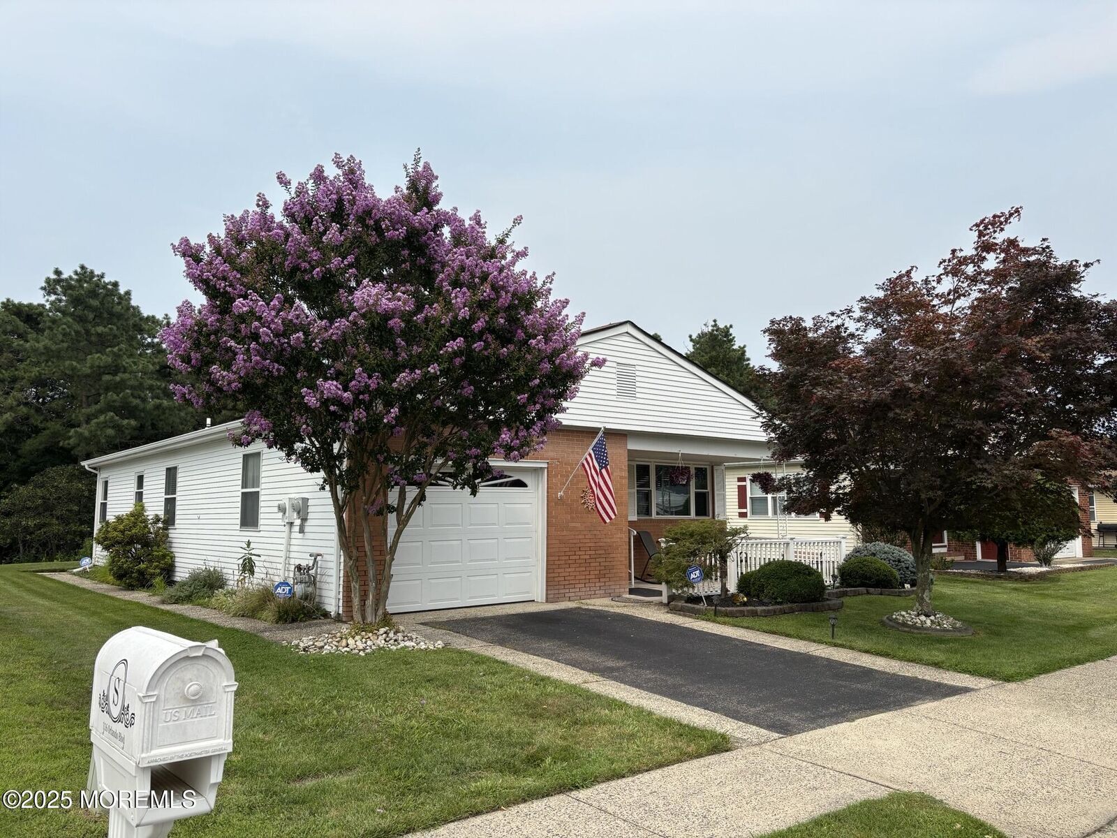 Property Photo:  118 Orlando Boulevard  NJ 08757 
