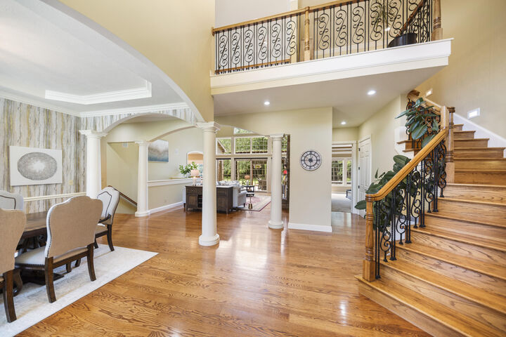 Property Photo:  2626 Heritage Way  MI 49127 