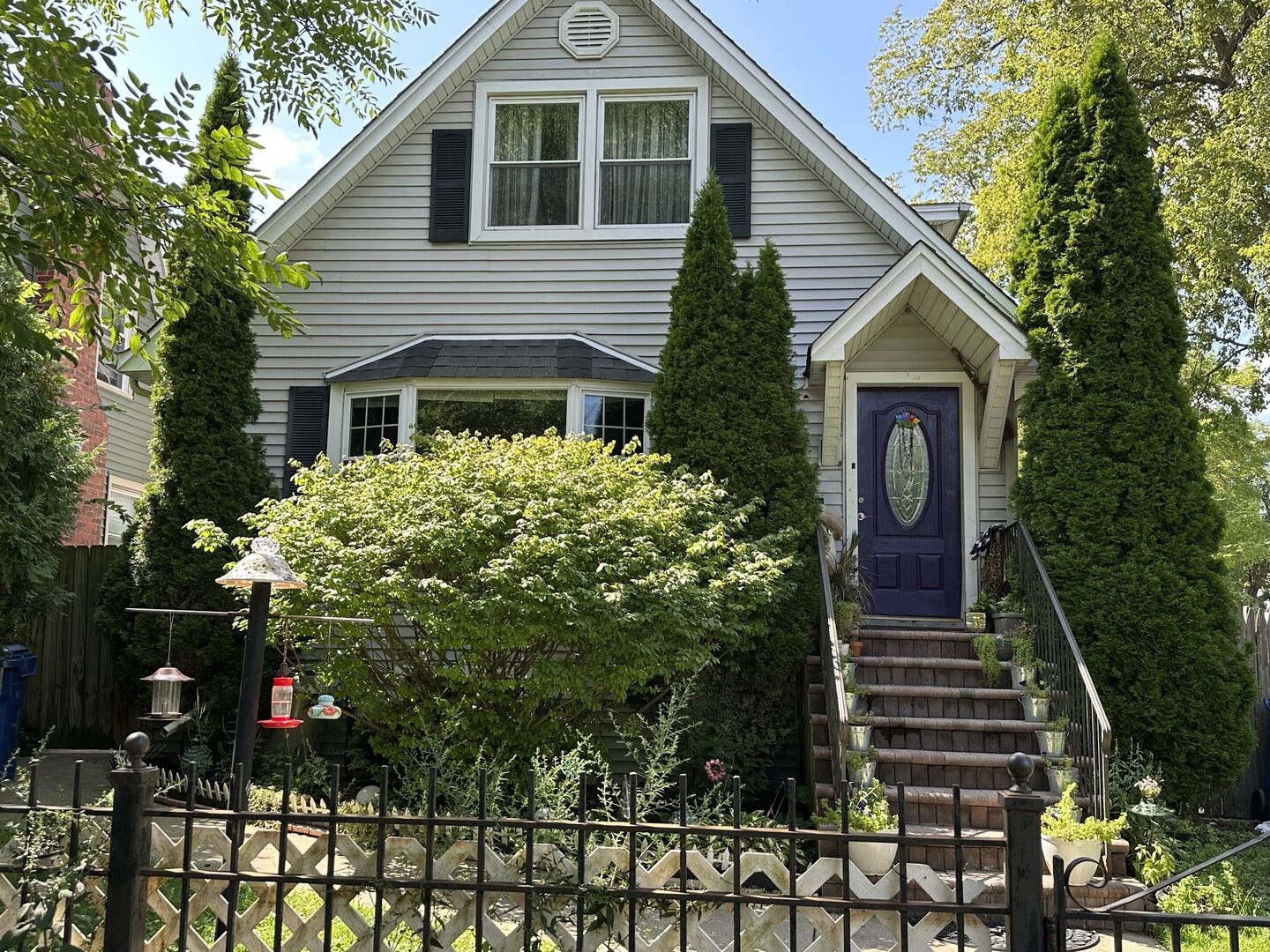 Property Photo:  1940 Dodge Avenue  IL 60201 