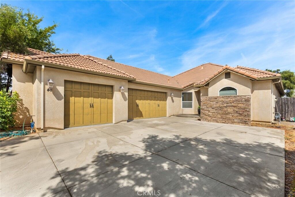 Property Photo:  46 Lobelia  CA 95973 