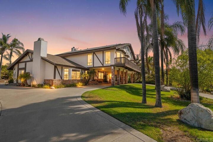 Property Photo:  31121 Stardust Ln  CA 92082 