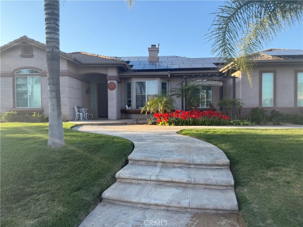 Property Photo: 35420 Shade Tree Road CA 92399