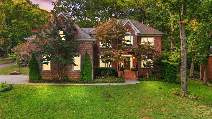 162 N Berwick Ln  Franklin TN 37069 photo