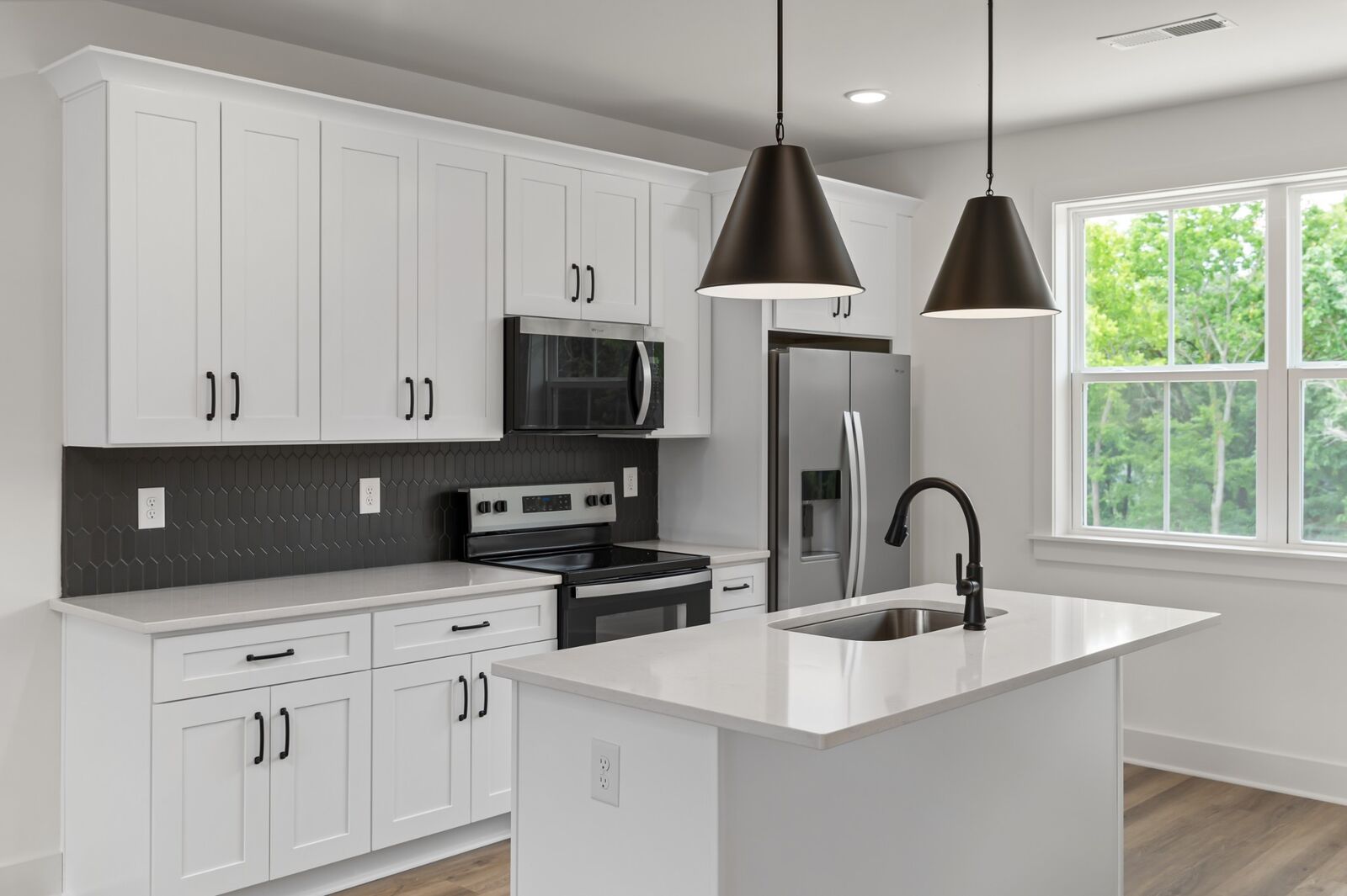 Property Photo: 3356 Conviser Dr TN 37207