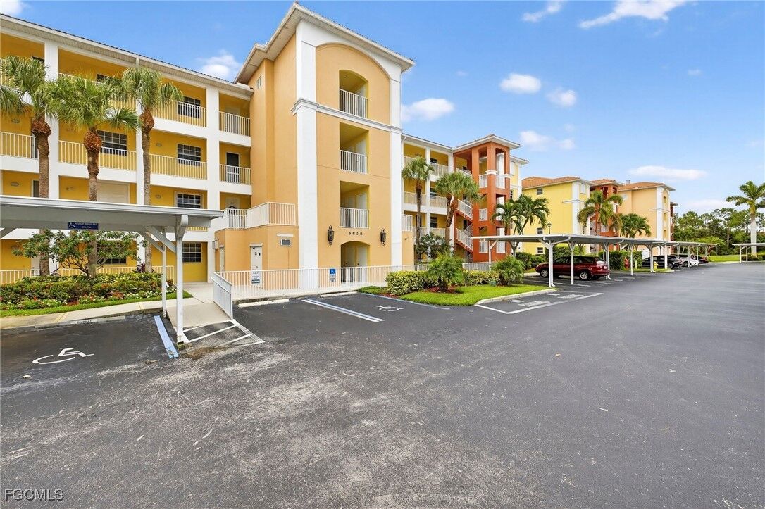 Property Photo: 6828 Sterling Greens Place 4304 FL 34104