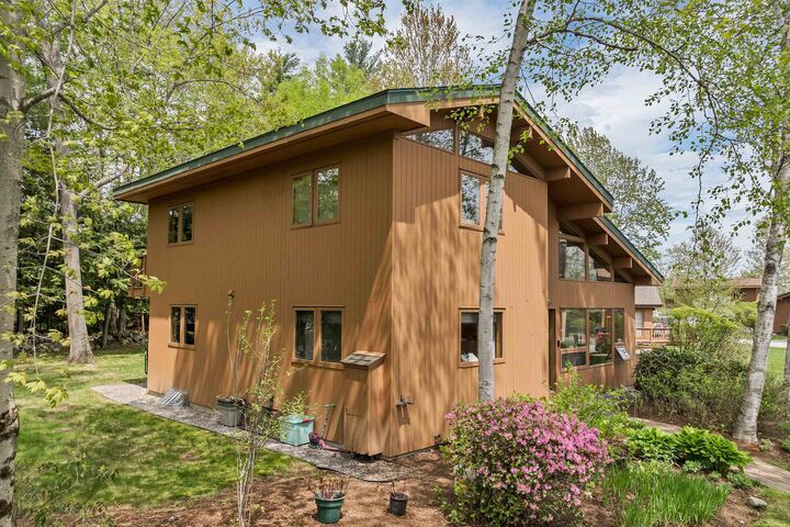 Property Photo:  7 Croft Way  NH 03246 