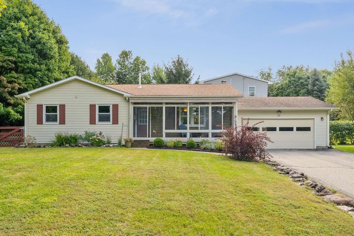 22 Shirley Circle  Williston VT 05495 photo
