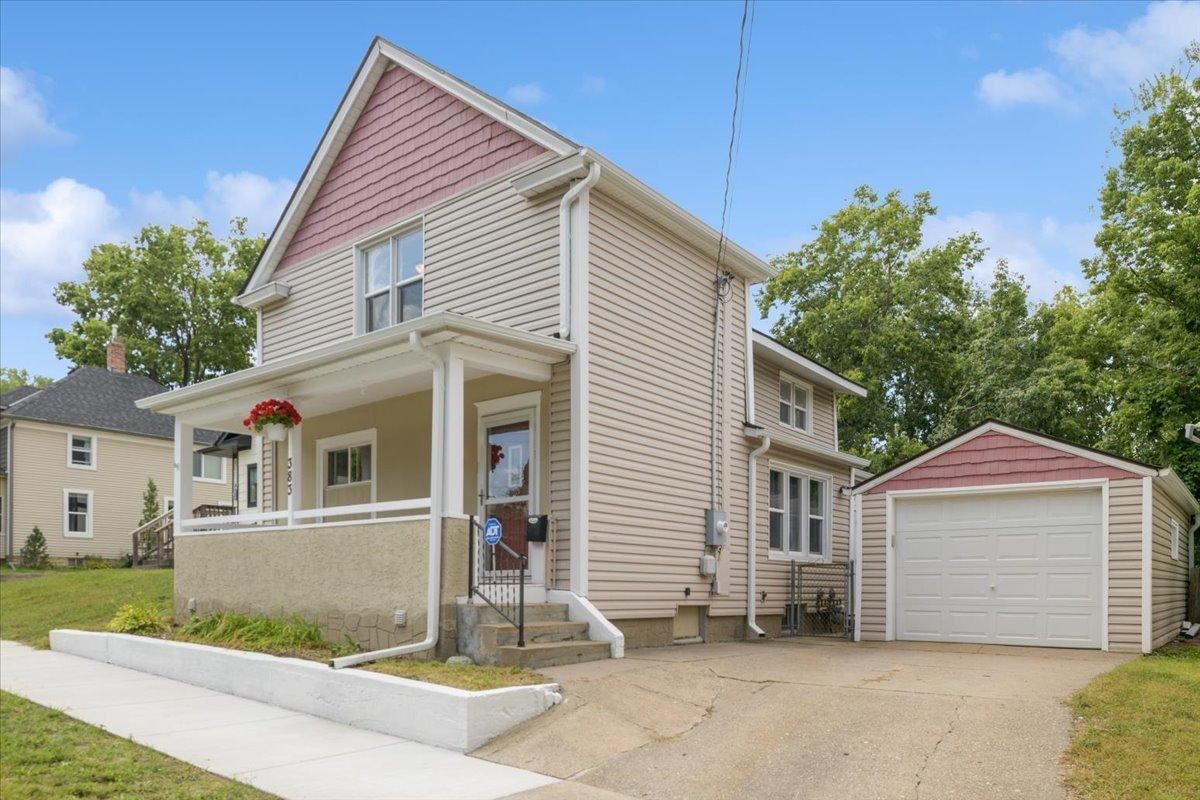 Property Photo: 383 Clinton Avenue MN 55107