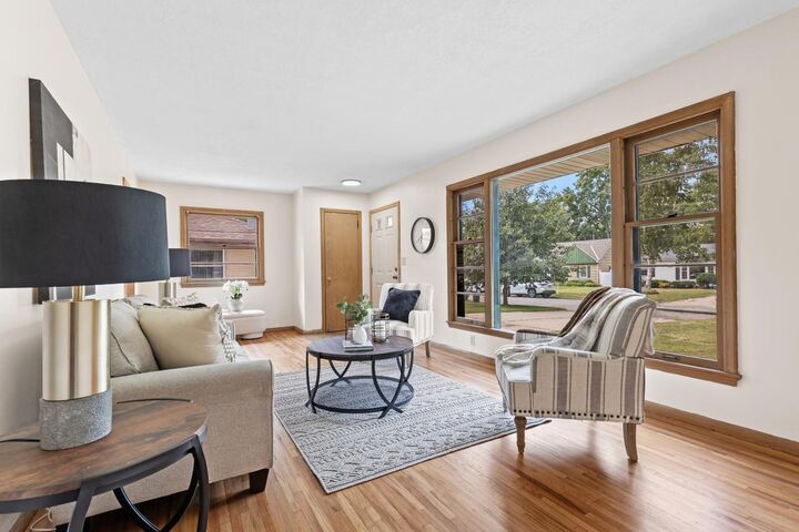 Property Photo:  3525 Zinran Avenue S  MN 55426 
