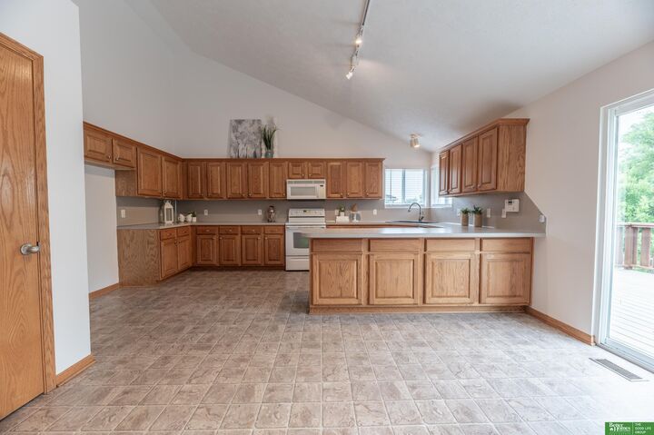 Property Photo: 15818 Timberlane Drive NE 68136