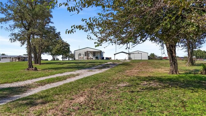 Property Photo:  16925 W Wilshire Boulevard  OK 73099 