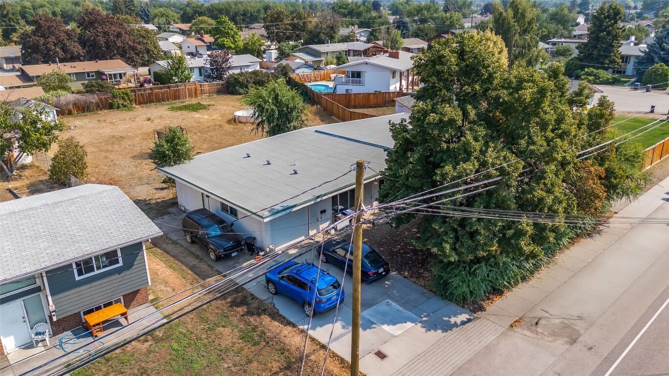 Property Photo:  715A Gerstmar Road  BC V1X 4B4 