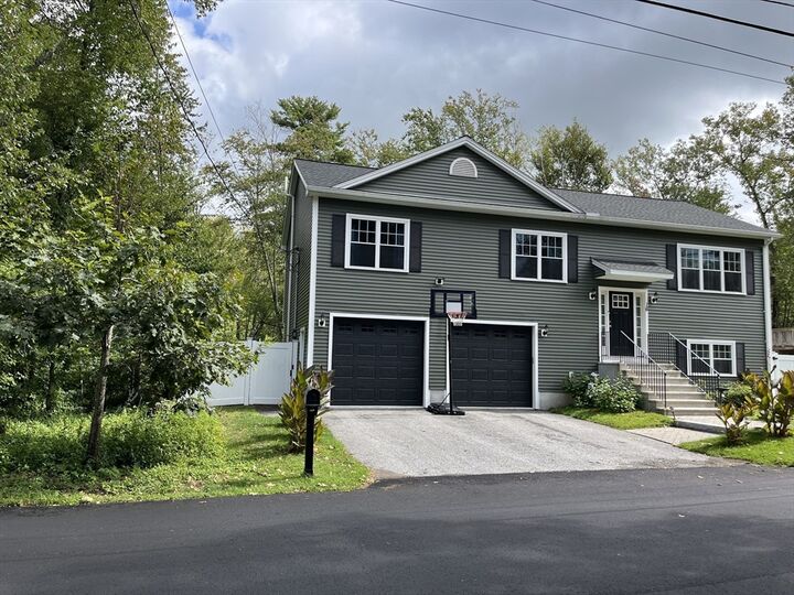 Property Photo:  16 Wakefield Ave  MA 01570
