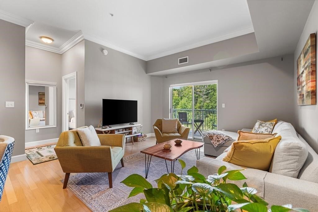 Property Photo:  36 Village Rd 713  MA 01949 