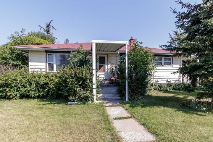 5337 44 Avenue  Red Deer AB T4N 3J1 photo
