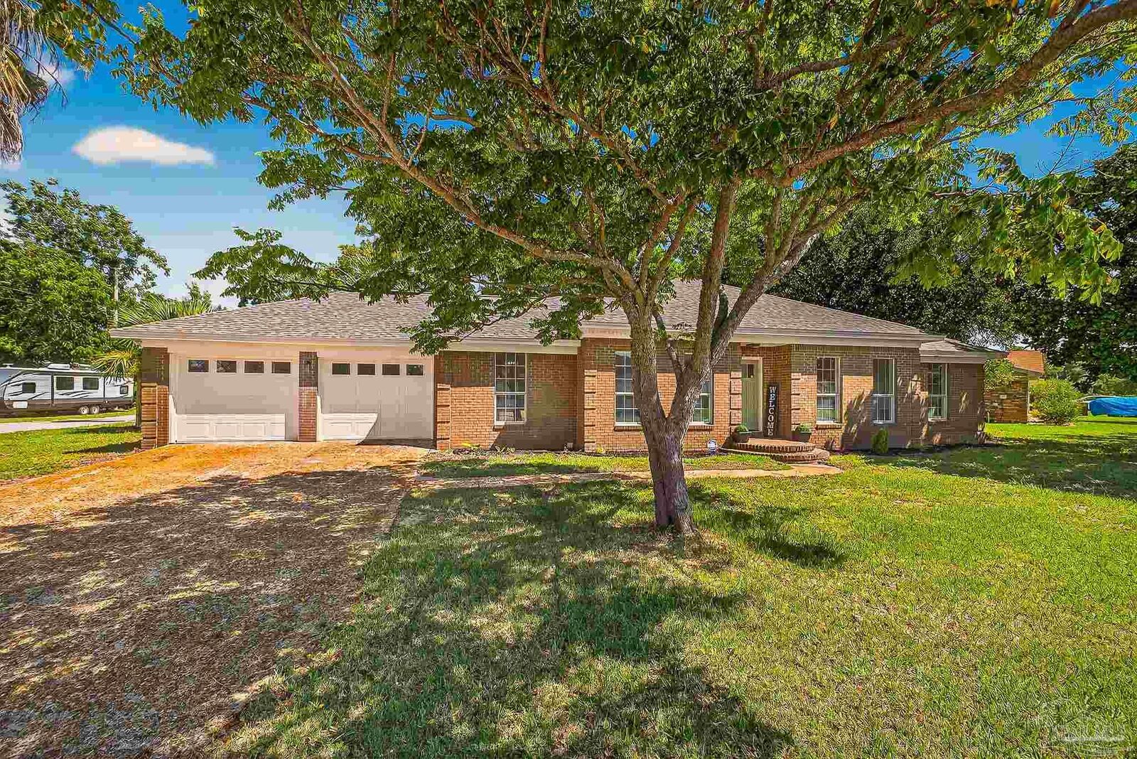 Property Photo: 2768 Venetian Way FL 32563
