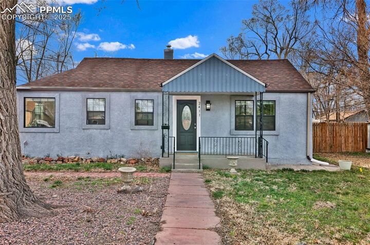 Property Photo:  2411 Wyoming Avenue  CO 81004 