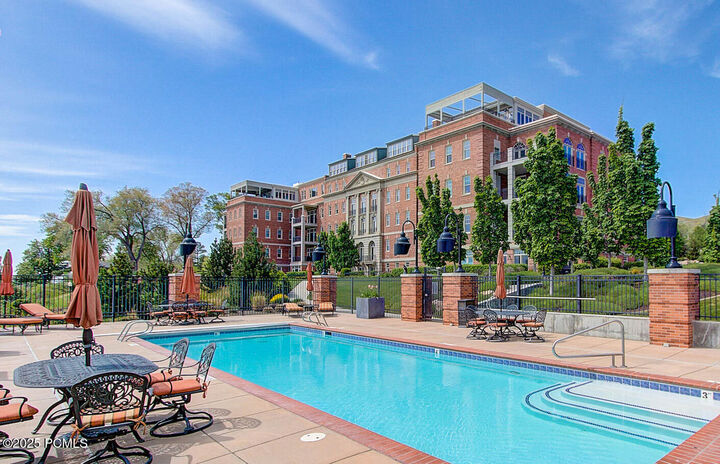 400 E Capitol Park Avenue Unit 203  Salt Lake City UT 84103 photo