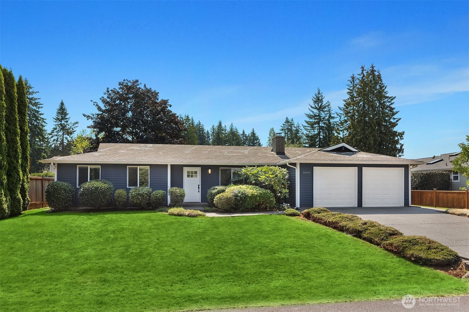 Property Photo: 11443 SE 87th Street WA 98056