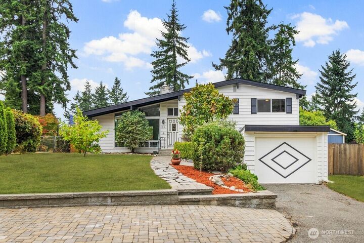 17826  65th Place W  Lynnwood WA 98037 photo