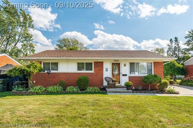 11632 Dart Drive  Sterling Heights MI 48313 photo