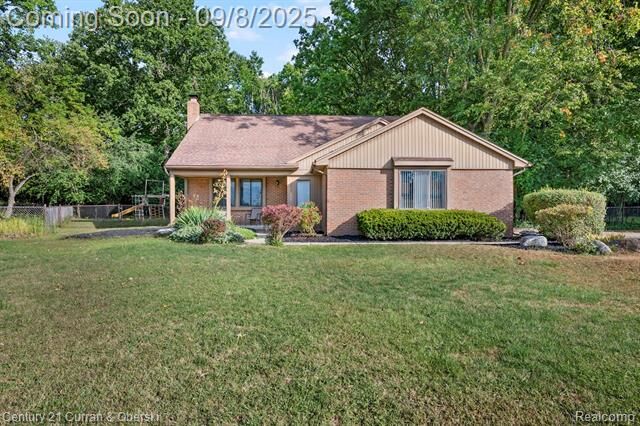 30396 Le Mans Drive  Farmington Hills MI 48336 photo