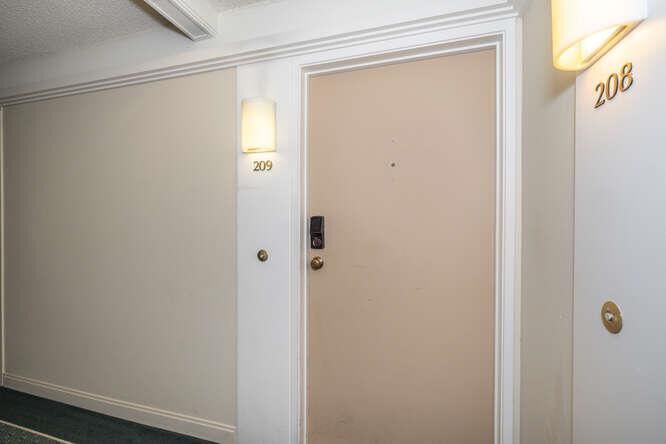 Property Photo:  815 North Humboldt Street 209  CA 94401 