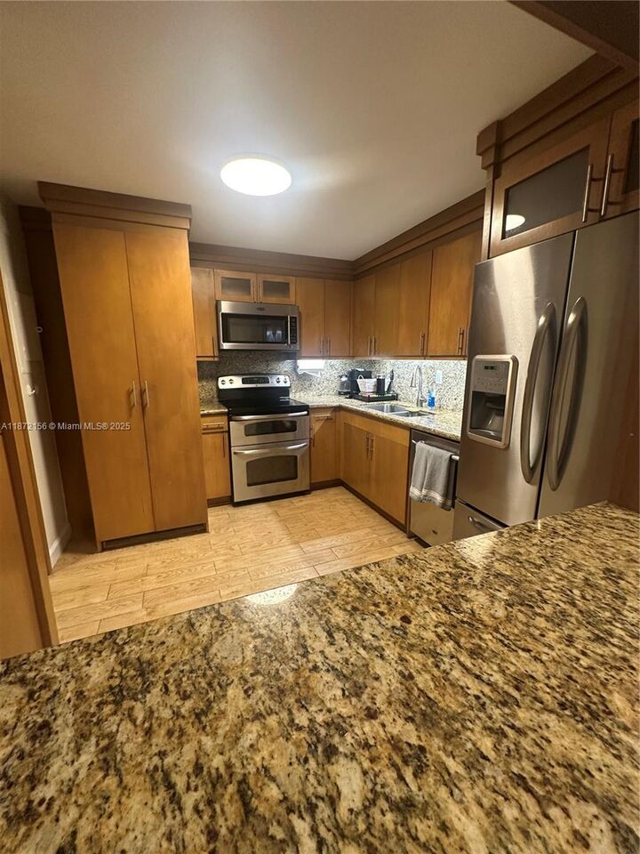 Property Photo: 1901 NE Brickell Ave B1511 FL 33129