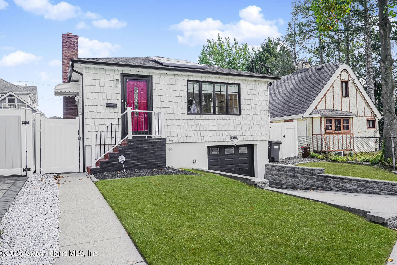 Property Photo: 241 Lindenwood Road NY 10308