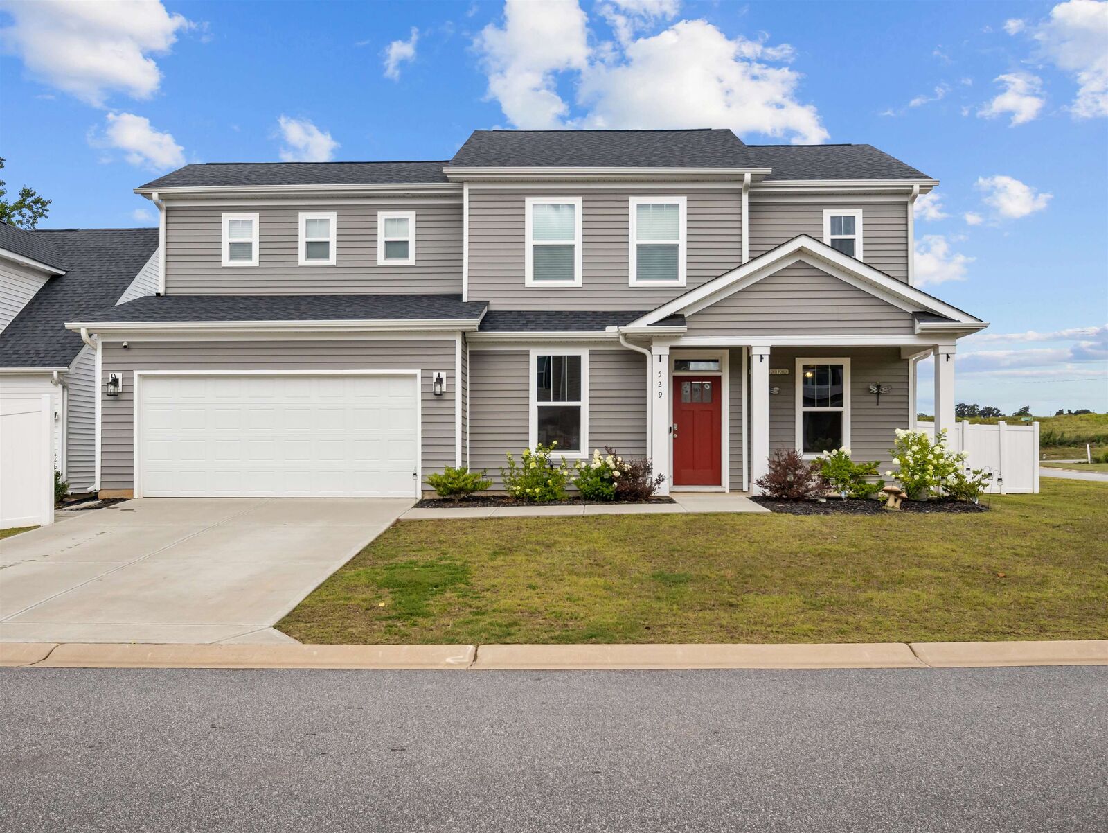 Property Photo:  529 Fenwick Drive  SC 29388 