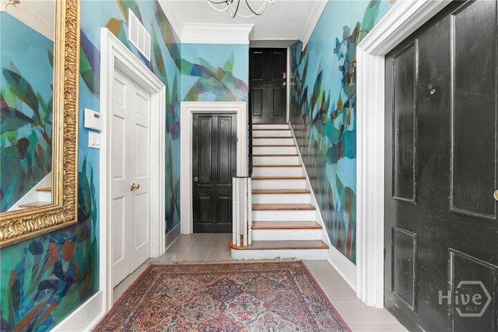 Property Photo:  417 Whitaker Street  GA 31401 