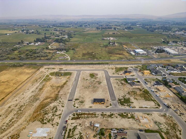 Property Photo:  Tbd Lot 20 Harvest Valley Estates Phase 2  WA 98944 
