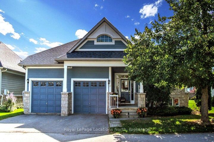 Property Photo: 27 Newport Boulevard ON L9Y 4Y8