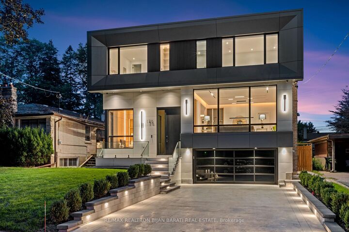 Property Photo: 126 Santa Barbara Road ON M2N 2C5