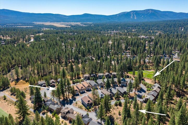 11259 Saddleback Drive  Truckee CA 96161 photo