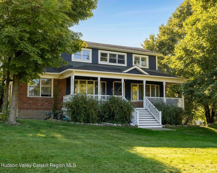 Property Photo:  98 North  NY 12528 