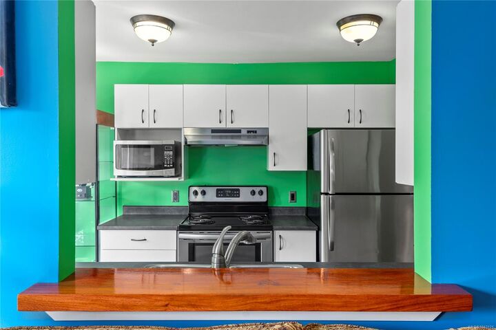 Property Photo: 698 Aspen Rd 309C BC V9M 3S9