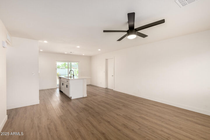 Property Photo: 7407 E Polk Street AZ 85257
