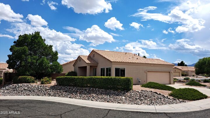 Property Photo: 1615 E Crestview Circle AZ 86326
