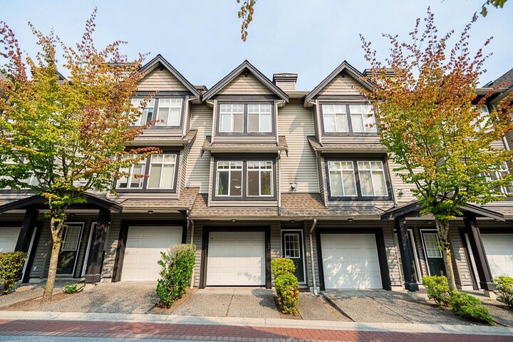 Property Photo: 19448 68th Avenue 12 BC V4N 5V5