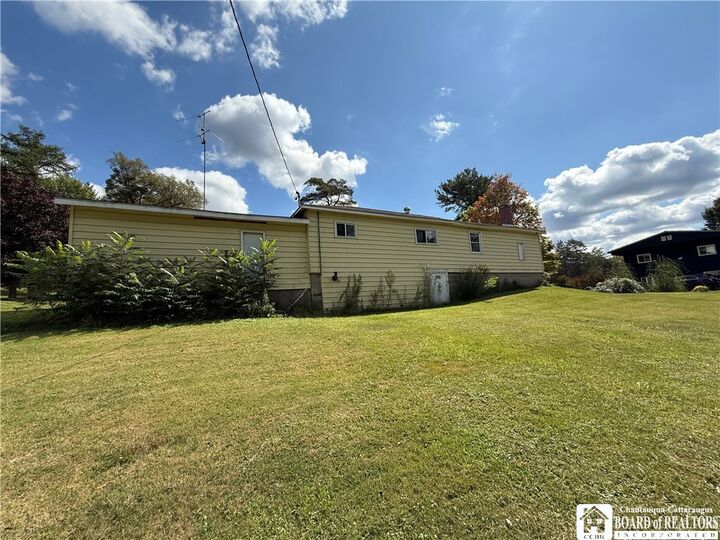 Property Photo:  137 Conewango Road  NY 14772 