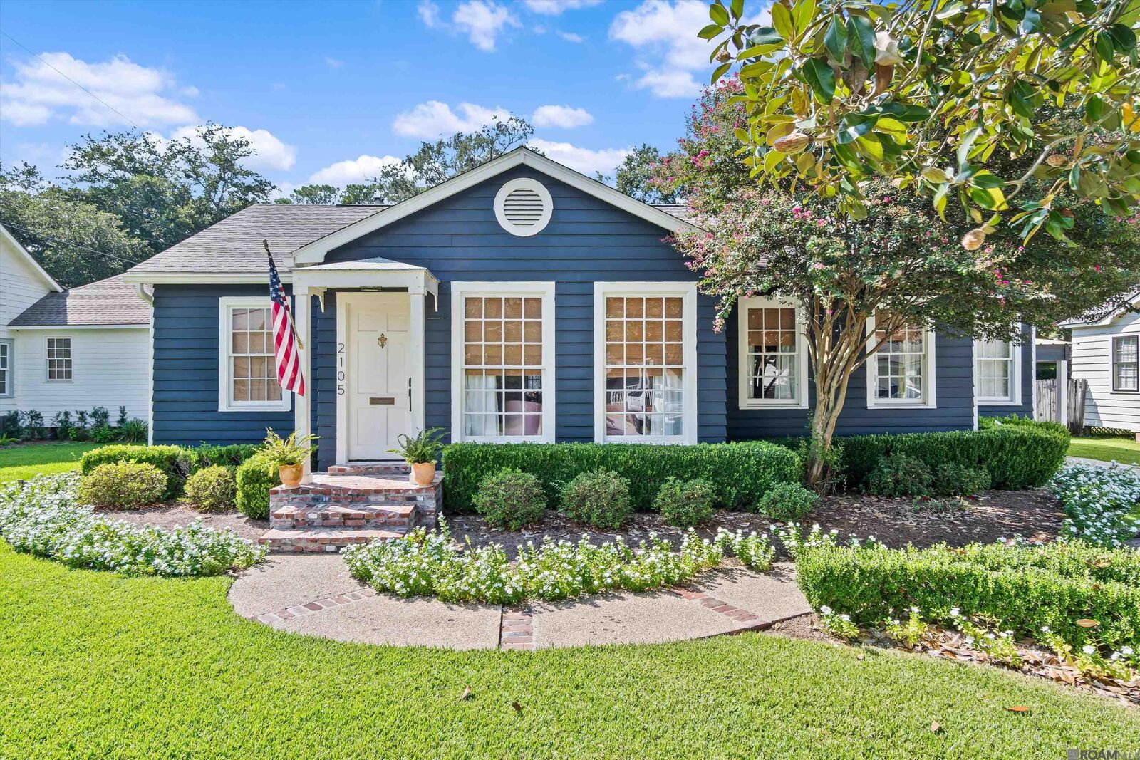 Property Photo:  2105 Ferndale Ave  LA 70808 