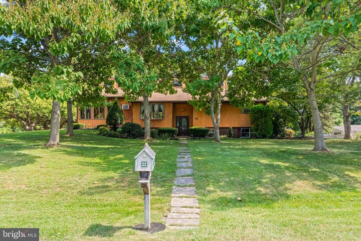 Property Photo: 98 Willow Street PA 17053